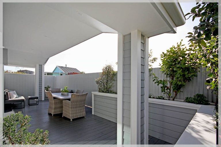 Photo of property in 10a Pratt Avenue, Foxton Beach, Foxton, 4815
