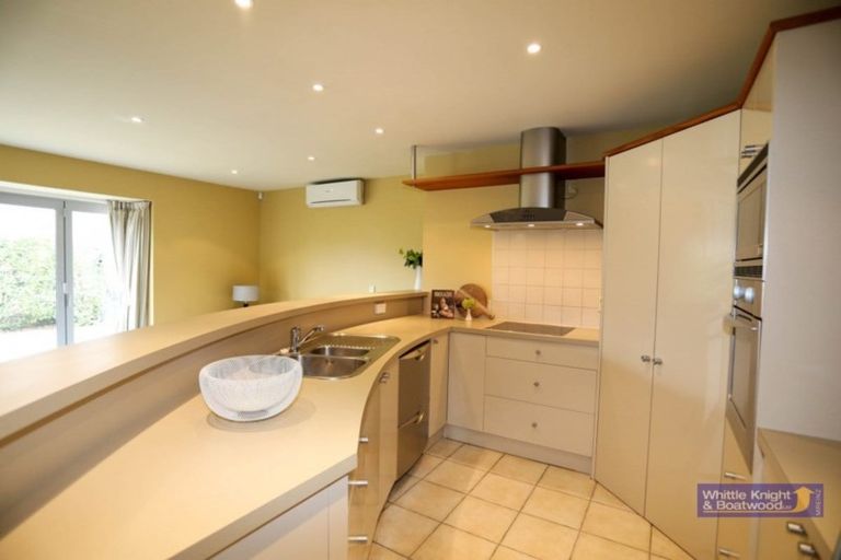 Photo of property in 103 Hawthornden Road, Avonhead, Christchurch, 8042