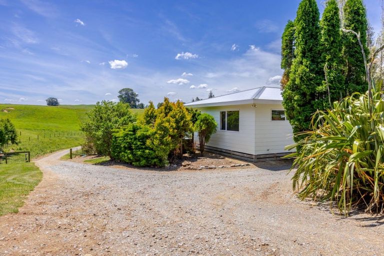 Photo of property in 214 Clinton-makaretu Road, Ashley Clinton, Takapau, 4286