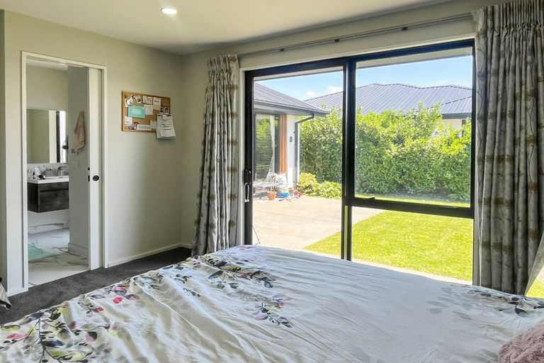 Photo of property in 16 Hillbourne Street, Halswell, Christchurch, 8025