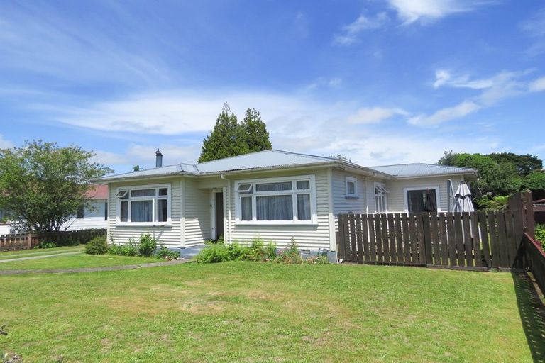 Photo of property in 10 Mace Street, Reefton, 7830