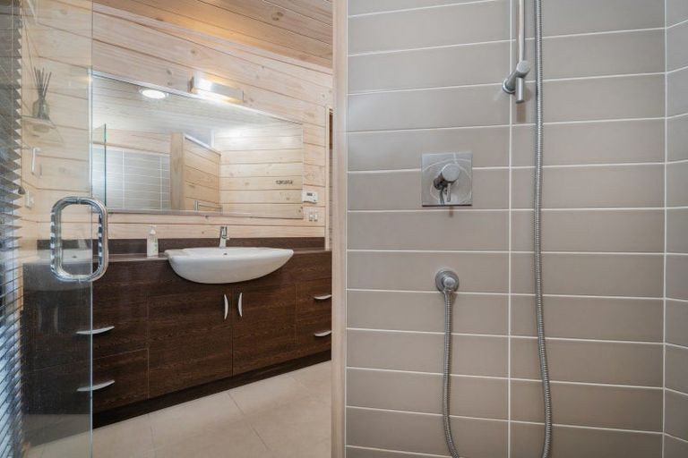 Photo of property in 115 Motu Hei, Pauanui, Hikuai, 3579