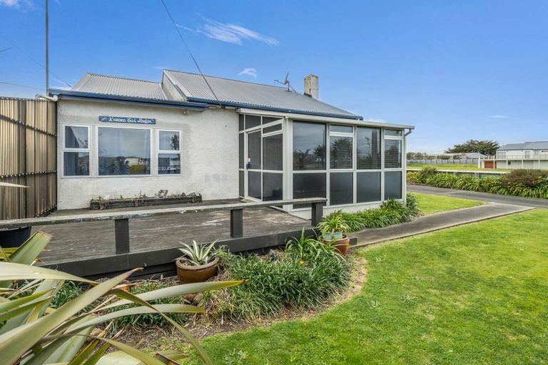 Photo of property in 3 Wharf Street, Castlecliff, Whanganui, 4501
