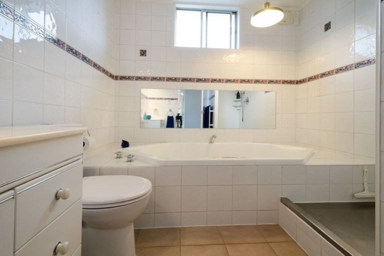 Photo of property in 171c Colwill Road, Massey, Auckland, 0614