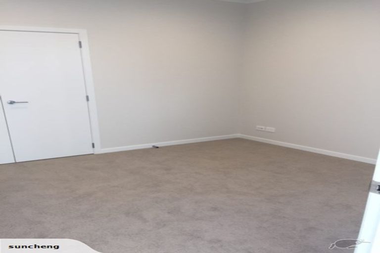 Photo of property in 10 Grey Warbler Road, Hobsonville, Auckland, 0616