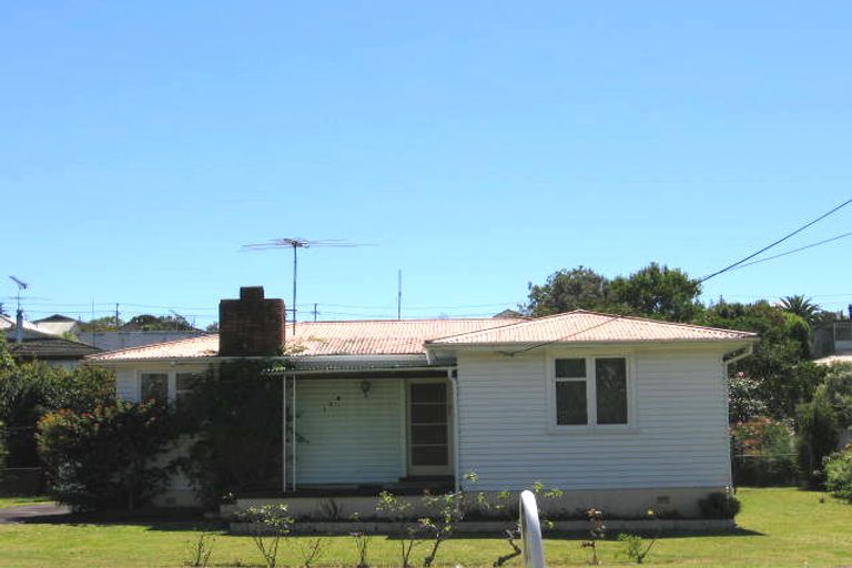 Photo of property in 1/126 Nile Road, Milford, Auckland, 0620