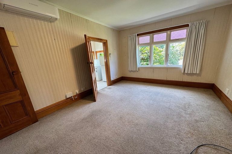 Photo of property in 1/4 Hinau Road, Hataitai, Wellington, 6021
