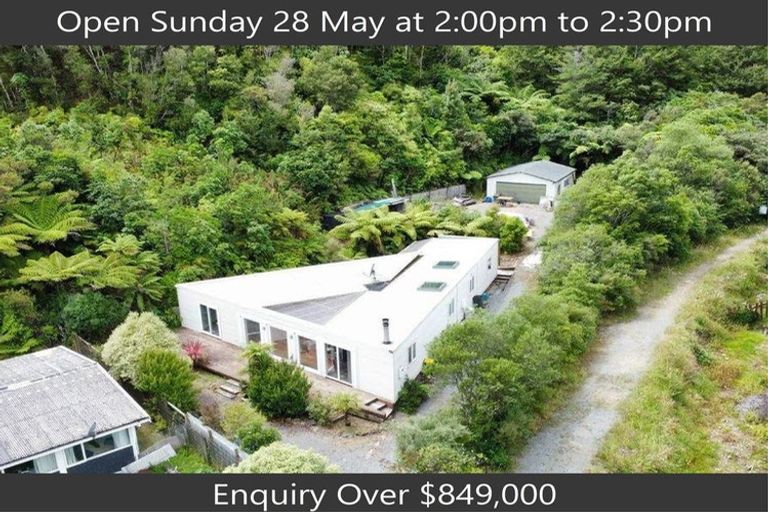Photo of property in 97 Tawhai Street, Stokes Valley, Lower Hutt, 5019