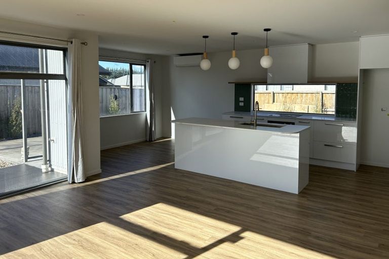 Photo of property in 25 Gemstone Place, Rolleston, 7615