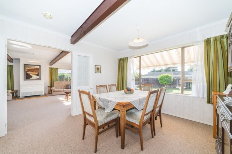 Photo of property in 26 Humphries Place, Awapuni, Palmerston North, 4412