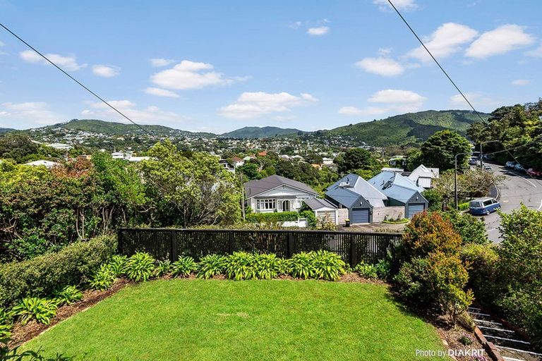 Photo of property in 22 Pembroke Road, Northland, Wellington, 6012