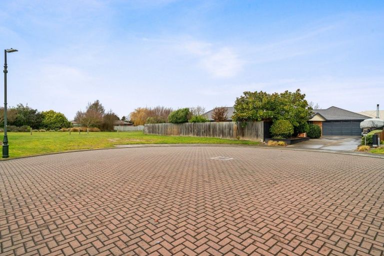 Photo of property in 14 Matisse Close, Rolleston, 7614