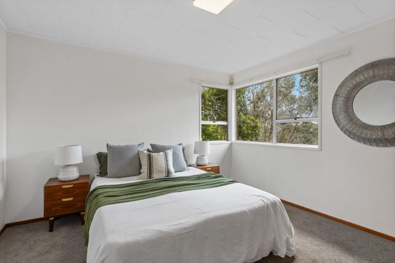 Photo of property in 1/114 Canongate Street, Birkdale, Auckland, 0626