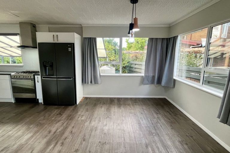 Photo of property in 5 Hampden Street, Awapuni, Palmerston North, 4412