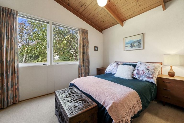 Photo of property in 130-132 Hine Road, Wainuiomata, Lower Hutt, 5014