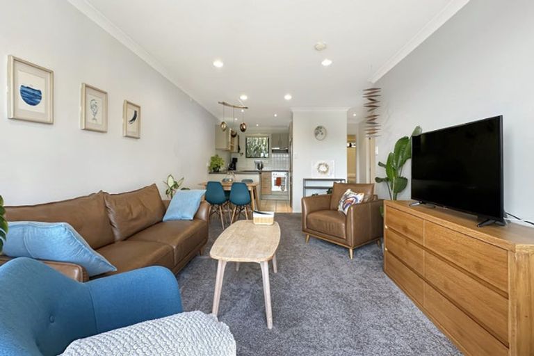 Photo of property in 17/8 Monte Cassino Place, Birkdale, Auckland, 0626