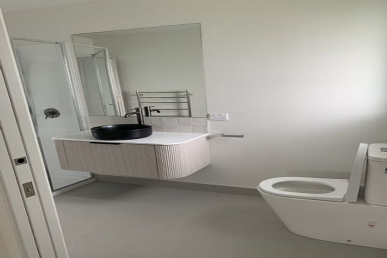 Photo of property in 12 Saffron Street, Cambridge, 3434