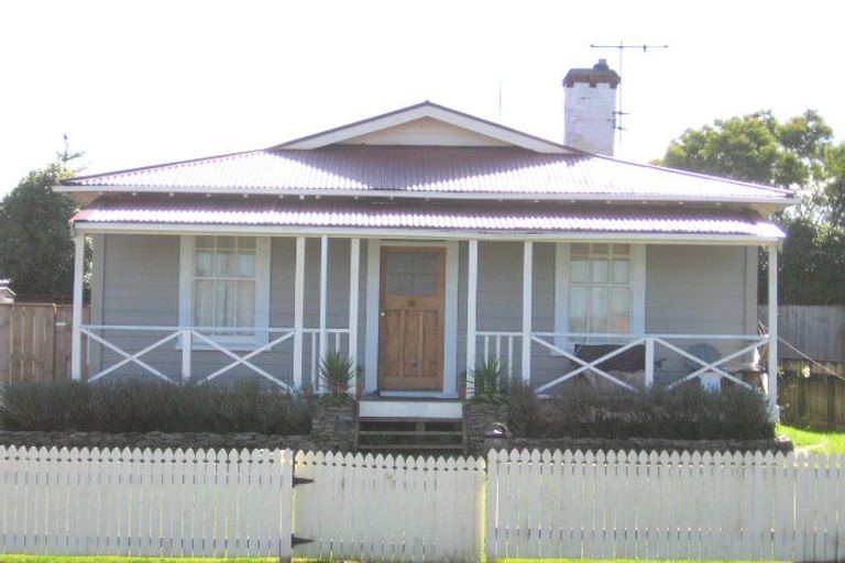 Photo of property in 1/54 Old Wairoa Road, Papakura, 2110