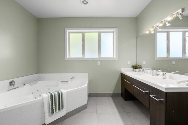 Photo of property in 19 Ludlow Drive, Huntingdon, Ashburton, 7774