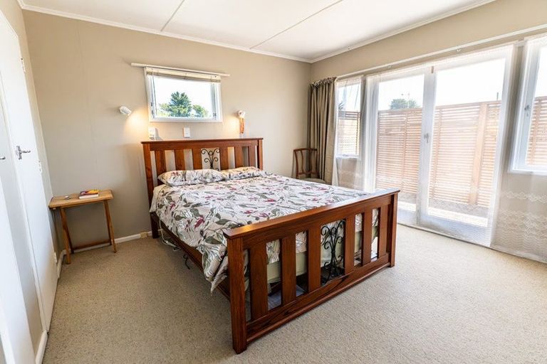 Photo of property in 2/64 Menin Road, Onekawa, Napier, 4110