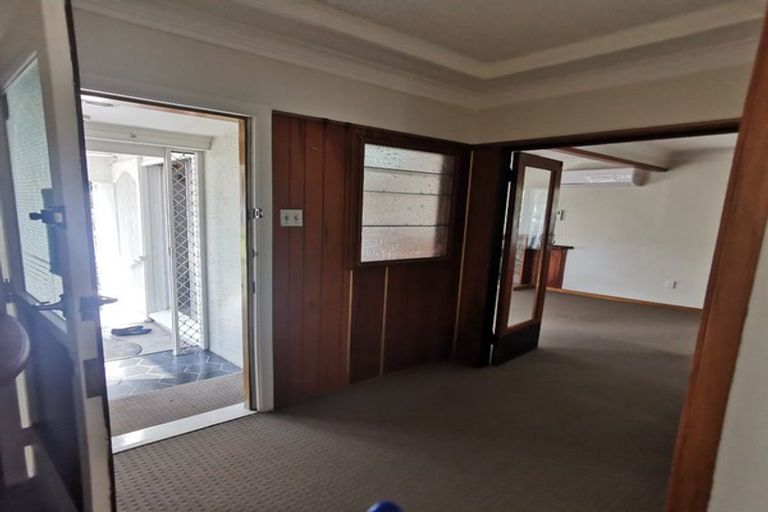 Photo of property in 221 Great South Road, Manurewa, Auckland, 2102