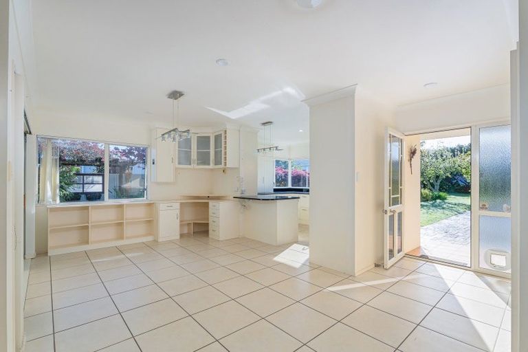 Photo of property in 12 Kenneth Avenue, Whitianga, 3510