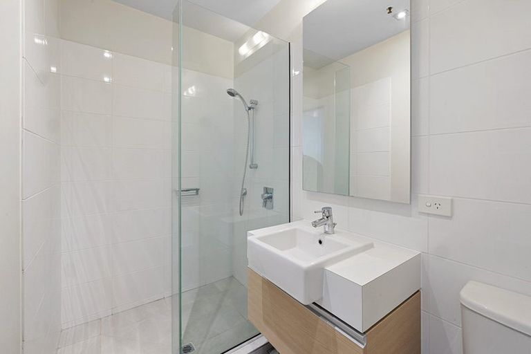 Photo of property in 22 Liardet Apartments, 203/22 Liardet Street, New Plymouth, 4310
