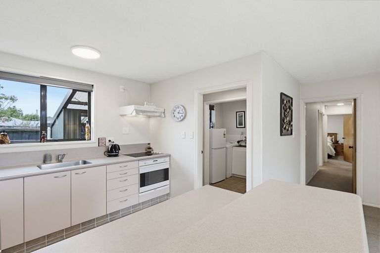 Photo of property in 9 Glenys Place, Broomfield, Christchurch, 8042