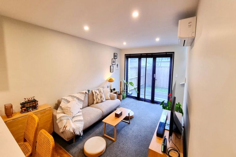 Photo of property in 3/207 Oxford Terrace, Avalon, Lower Hutt, 5011
