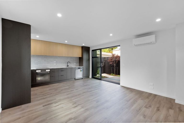Photo of property in 48 Winton Street, St Albans, Christchurch, 8014