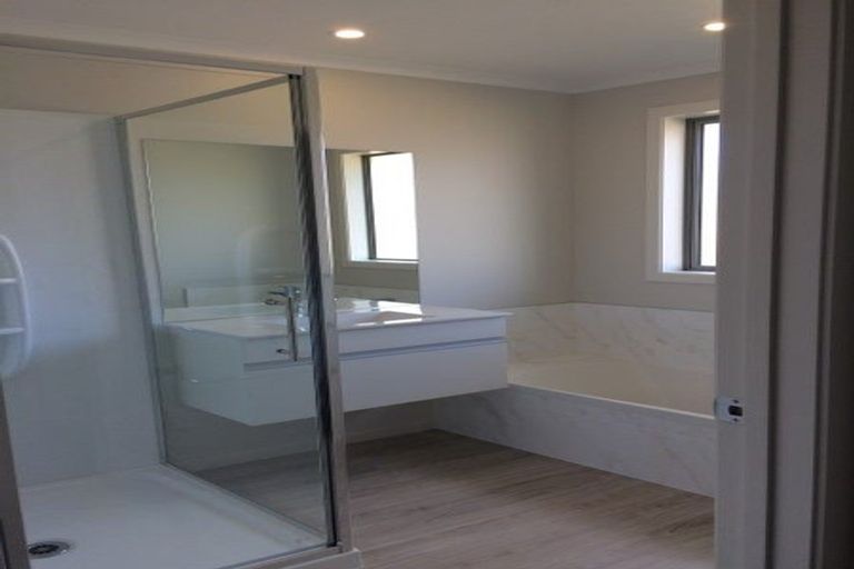 Photo of property in 41 Materawaho Way, Pyes Pa, Tauranga, 3112