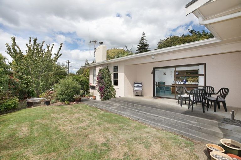 Photo of property in 26 Oxford Street, Marton, 4710