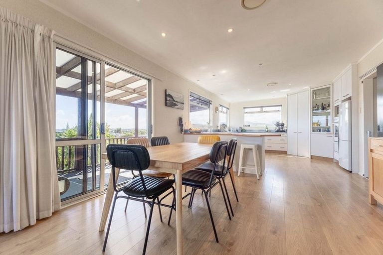 Photo of property in 12b Kohutuhutu Road, Raumati Beach, Paraparaumu, 5032