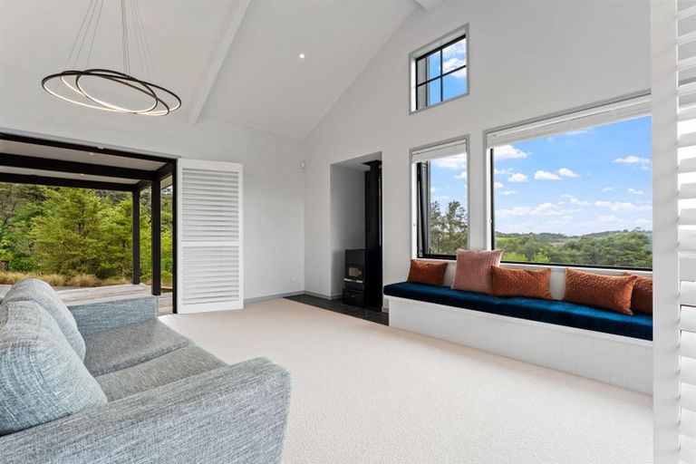 Photo of property in 414 Leigh Road, Whangateau, 0985