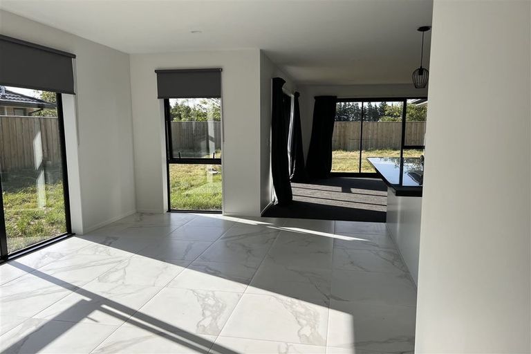 Photo of property in 89 Northmoor Boulevard, Rolleston, 7615