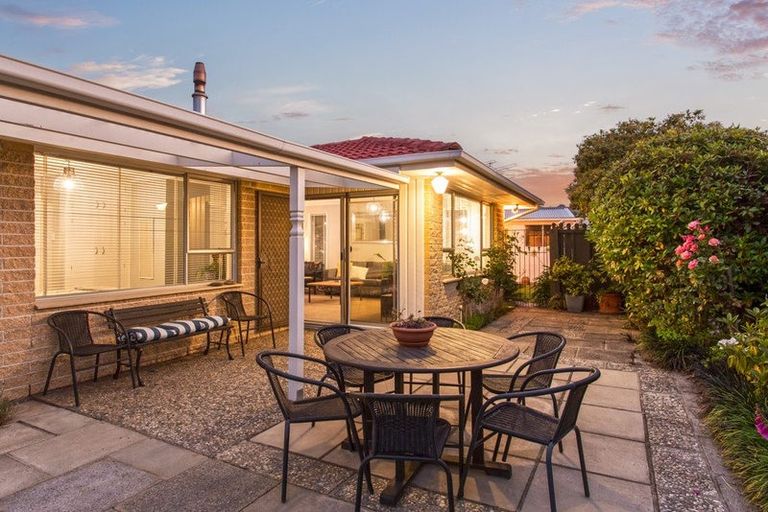 Photo of property in 29 Wades Avenue, Saint Martins, Christchurch, 8022