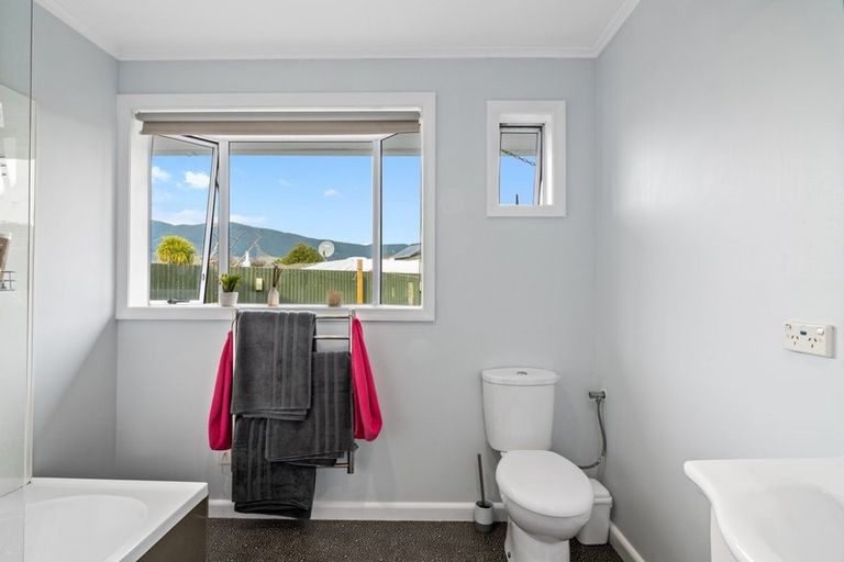 Photo of property in 26 Dickens Street, Stoke, Nelson, 7011