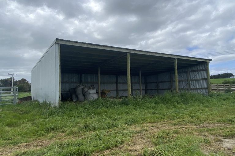 Photo of property in 5 Kakaramea Road, Kakaramea, Patea, 4598