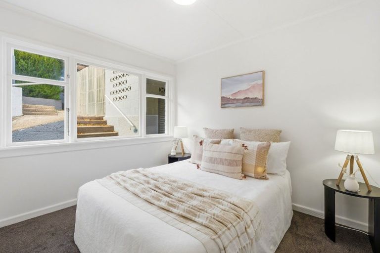 Photo of property in 477 Kaikorai Valley Road, Bradford, Dunedin, 9011