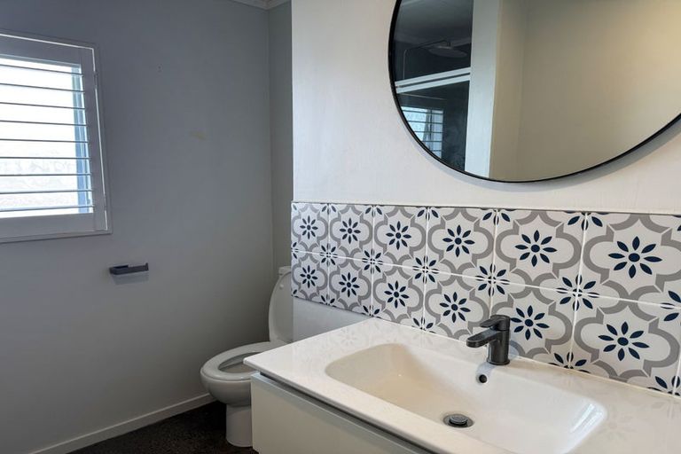 Photo of property in 211 Whirinaki Road, Eskdale, Napier, 4182