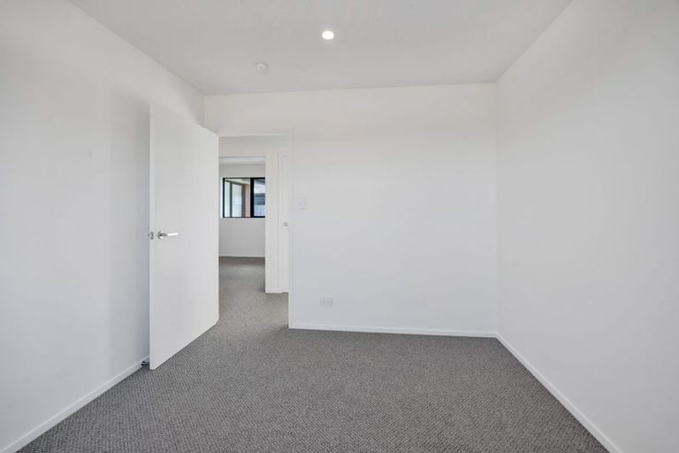 Photo of property in 72 Turuturu Road, Hawera, 4674