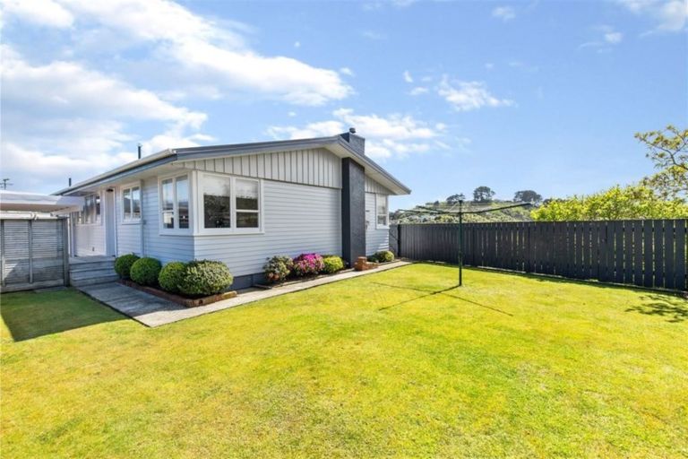 Photo of property in 3 Jay Street, Paparangi, Wellington, 6037