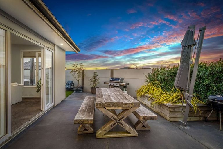 Photo of property in 1 Merlewood Road, Prebbleton, 7604