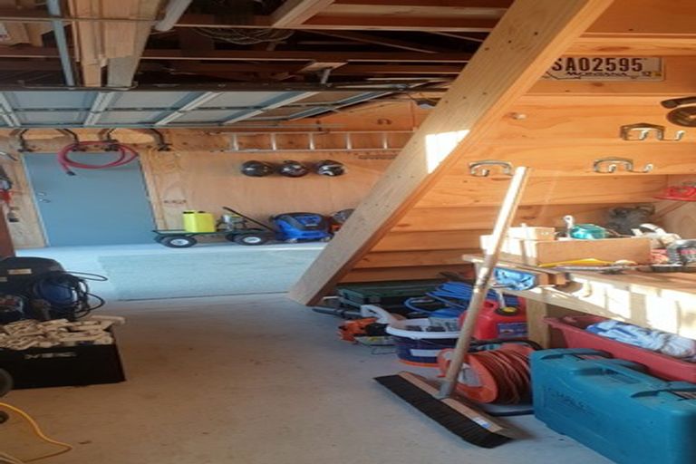 Photo of property in 8a Vincent Drive, Levin, 5510