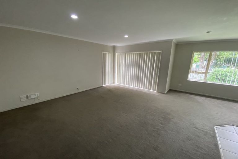 Photo of property in 17a Valley Road, Waiuku, 2123