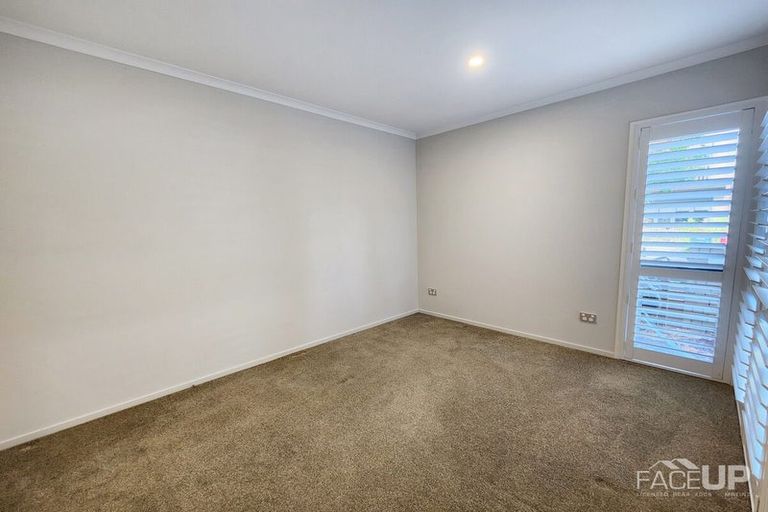Photo of property in 28 Liquidambar Drive, Hobsonville, Auckland, 0616