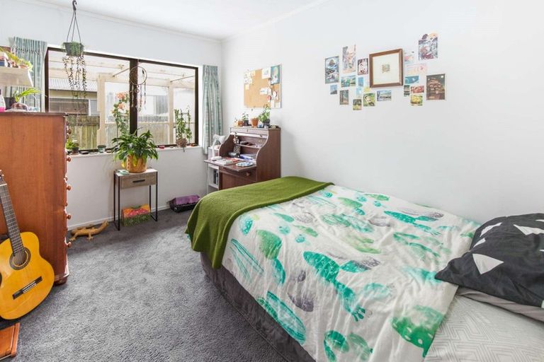 Photo of property in 15 Elmslie Place, Owhata, Rotorua, 3010