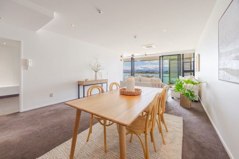 Photo of property in 407/7 Humber Street, Pandora, Napier, 4110