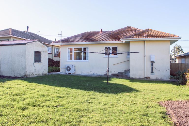 Photo of property in 27 Clare Street, Oamaru North, Oamaru, 9400