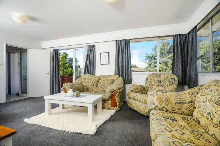 Photo of property in 47 Helena Street, Massey, Auckland, 0614